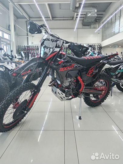 Мотоцикл кроссовый rockot GS ONE Blackout