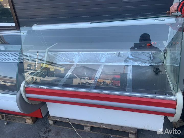 Витрина холодильник