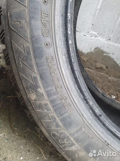 Bridgestone Blizzak Ice 185/60 R15 20B