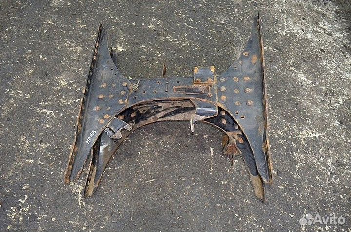 Траверса рамы MAN TGA 18.410 (01.00)