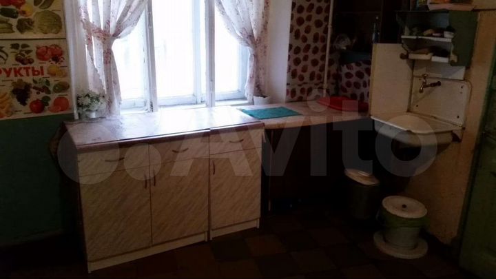 Комната 12 м² в 7-к., 4/5 эт.