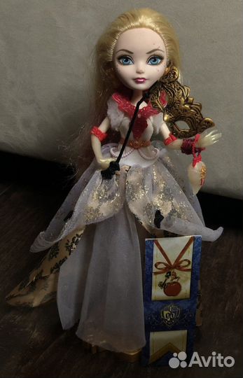 Кукла Эппл Вайт День Коронации Эвер Афтер Хай