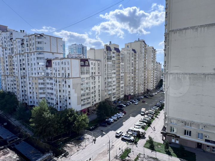 2-к. квартира, 87,3 м², 9/10 эт.