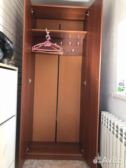 Шкаф в прихожую бу