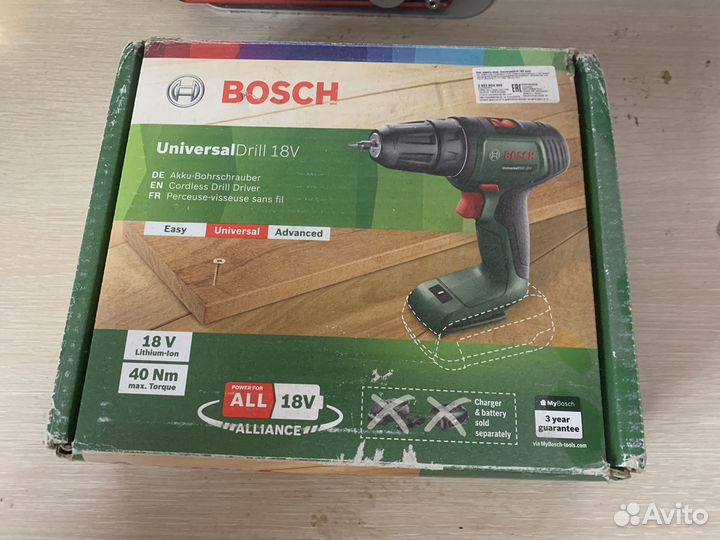 Bosch Дрель-шуруповерт UniversalDrill 18V, без акк