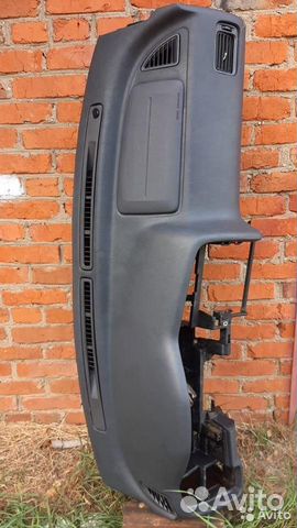 Панель передняя салона (торпедо) Nissan Primera