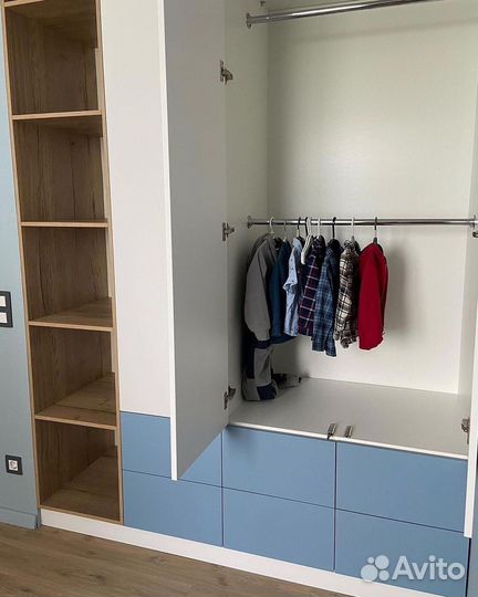 Распашной шкаф на заказ