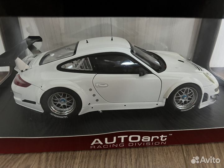 1/18 Autoart 81073 Porsche 911(997) GT3 RSR 2010