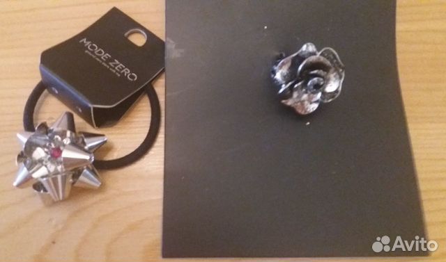 Кольцо и резинка для волос. Франция