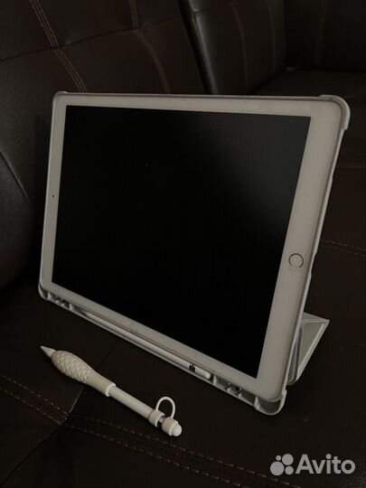 iPad pro 12.9 (1 gen) +ориг клав, +Apple Pen 2 шт