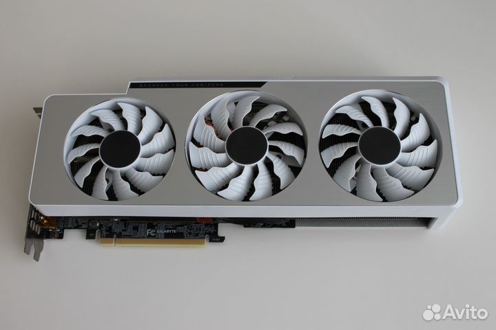 Gigabyte GeForce RTX 3070 Ti vision OC
