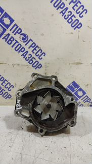 Помпа Хендай Старекс микроавтобус 2.5 дизель 2004