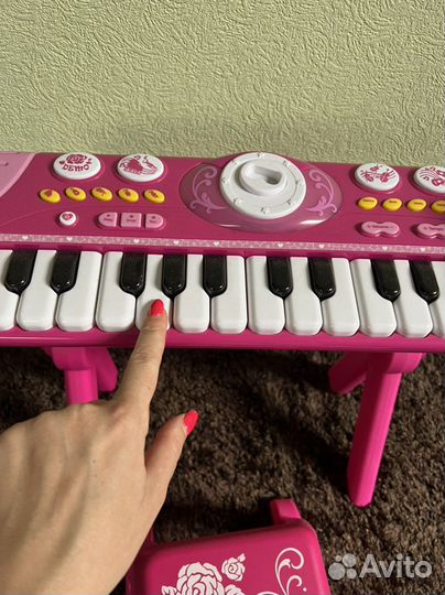 Синтезатор детский и барабаны, детское пианино