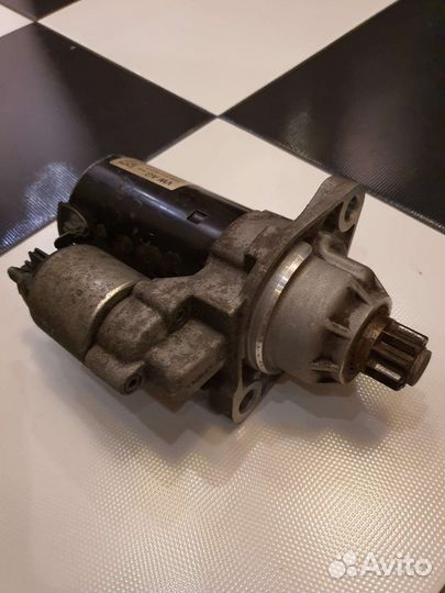 Стартер на volkswagen polo. Оригинал