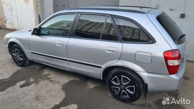 Mazda Familia 1.5 AT, 2000, 200 000 км