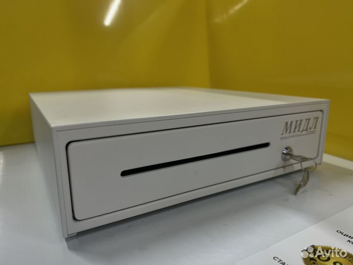 Денежный ящик новый