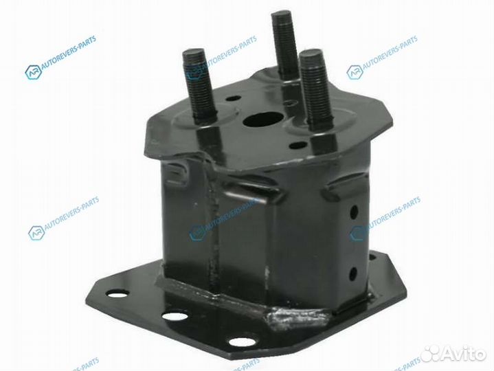 ST-TY92-000R-1 Крепление усилителя бампера toyota