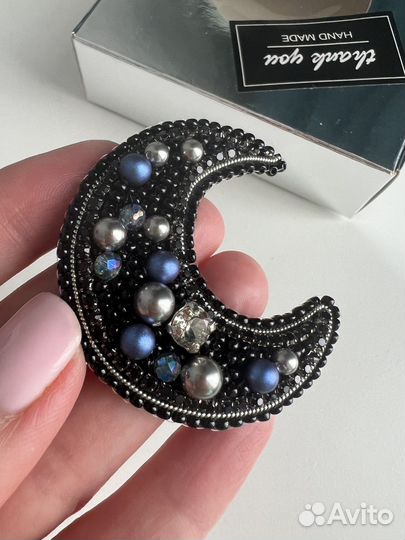 Брошь ручной работы