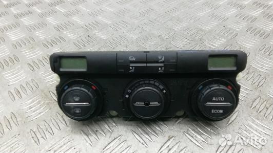 Блок управления печки и климат-контроля skoda octa