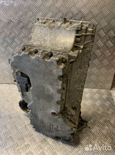 Поддон масленный картер BMW F04 N63B44