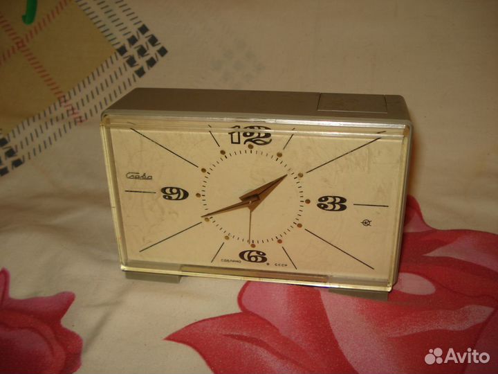 Часы будильник настольные электронные Слава СССР