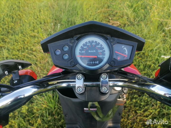 Скутер BWS sport