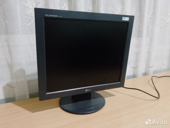 Монитор LG