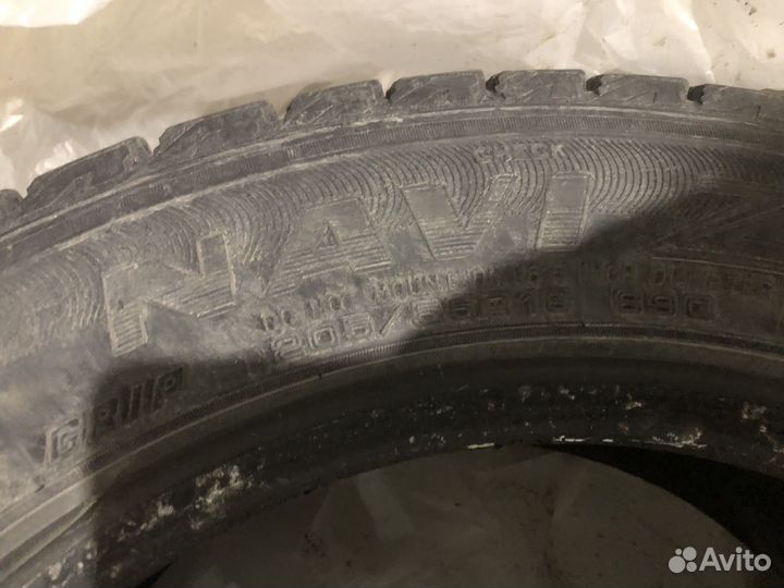 Goodyear Ice Navi Zea 205/55 R16