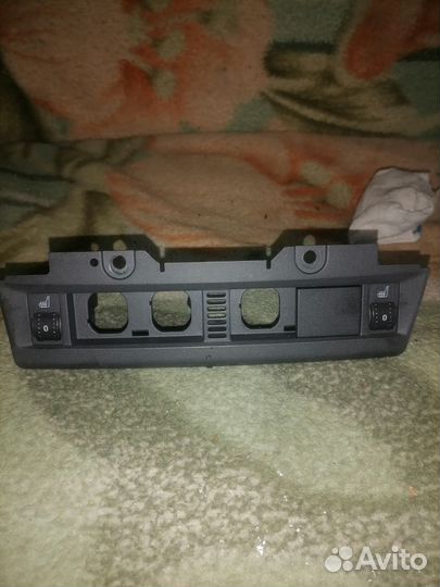 Рамка кнопок обогрева