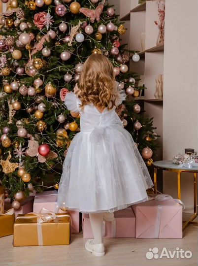 Платье нарядное на девочку новогоднее снежинка