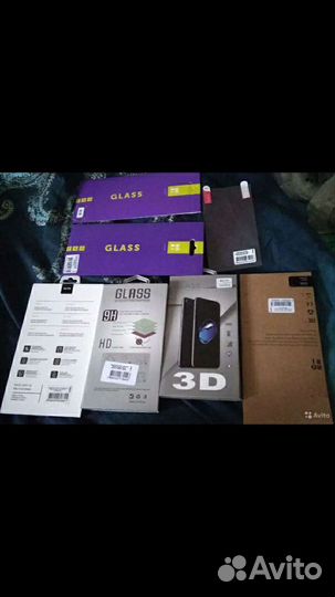 Новые защитные стекла и чехлы на iPhone 7-8