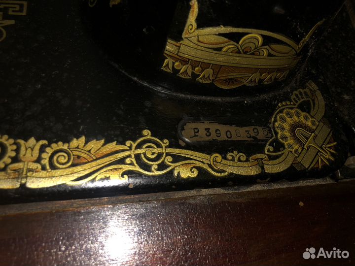 Швейная машинка ссср,ножная