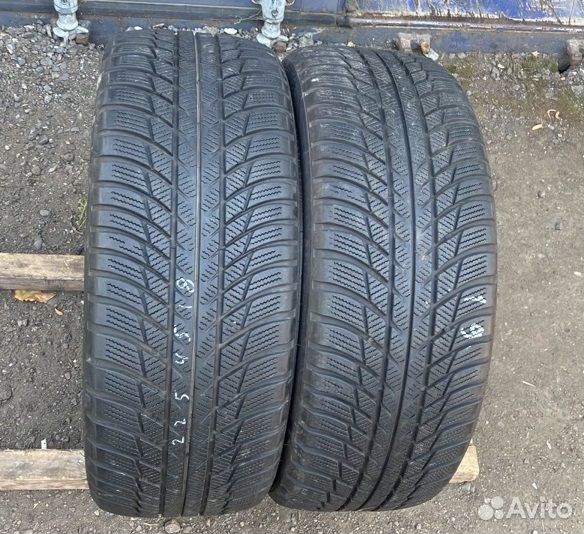 Bridgestone Blizzak LM-001 225/45 R18