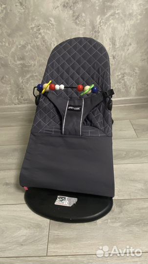 Шезлонг детский