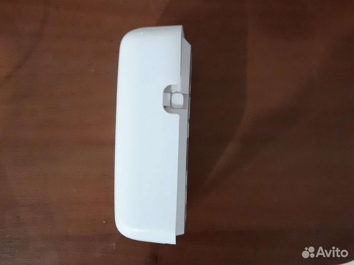 Диспенсер автоматический освежитель воздуха tork