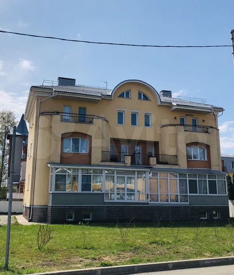2-к. квартира, 69 м², 1/3 эт.