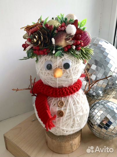 Новогодний снеговик