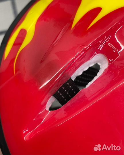 Детский защитный шлем