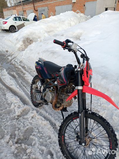 Regul Moto seven medalist 150pro