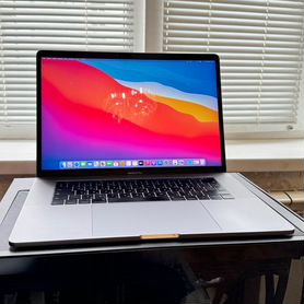 Macbook Pro 15 2017 i7/16/512gb Touch Bar A1707