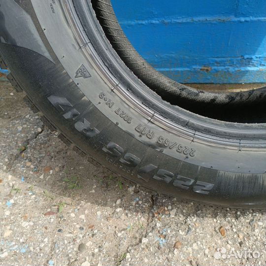 Pirelli Formula Ice 225/65 R17