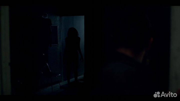 И гаснет свет