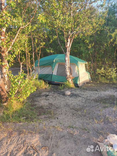 Палатка туристическая 4-12 местная
