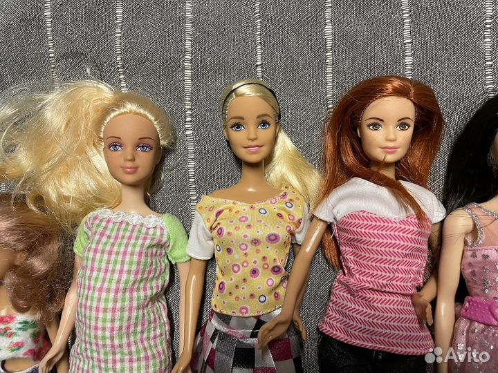 Куклы барби с одеждой пакетом