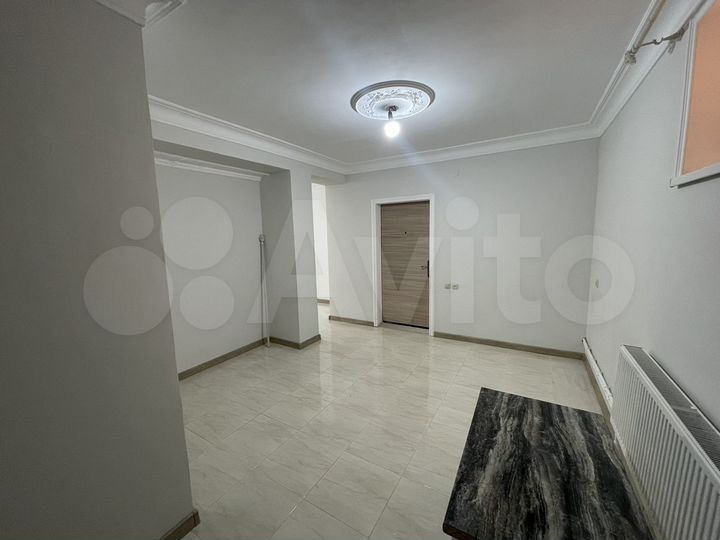 1-к. квартира, 35 м², 1/3 эт.