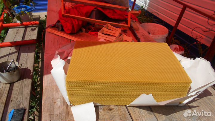 Вощина. Суш гнездовой. Суш магазиннРамки с вощиной