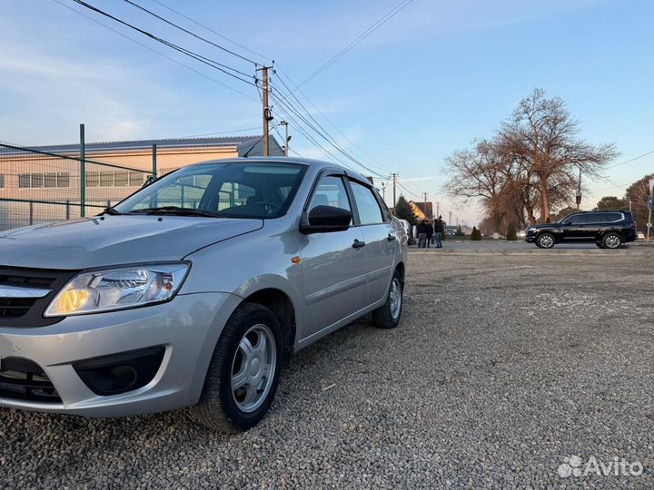 LADA Granta 1.6 МТ, 2017, 35 600 км