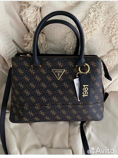 Сумка Guess Cordelia оригинал