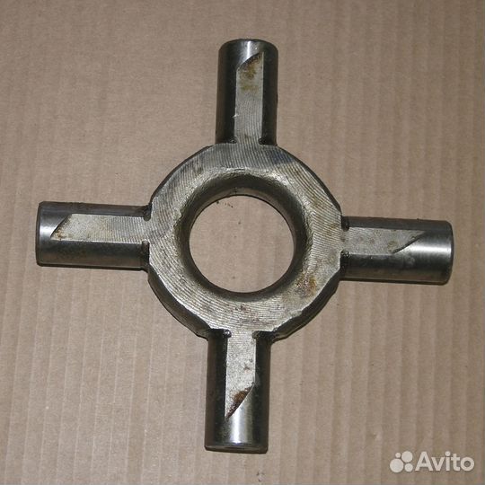 Крестовина дифференциала редуктора ур 375-2403060