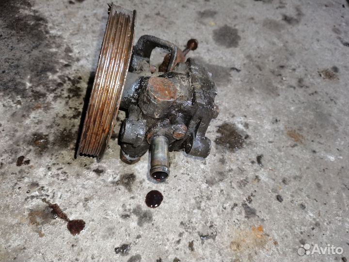 Насос гур Mitsubishi lancer 9 1.6 4G18